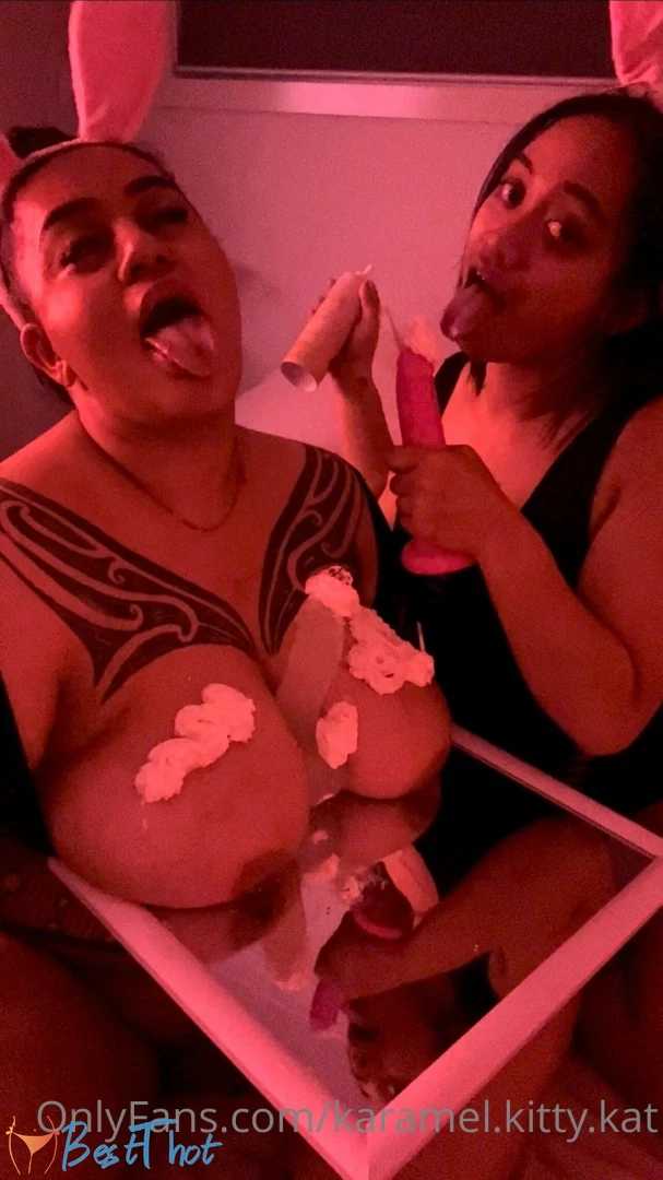 karamel-kitty-kat #9802647