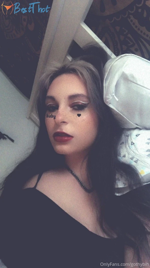 Photo by gothybih published on January 28,2025 06:00:27 - BestThots