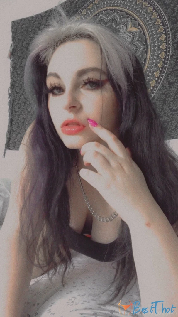 Photo by gothybih published on January 28,2025 06:01:34 - BestThots