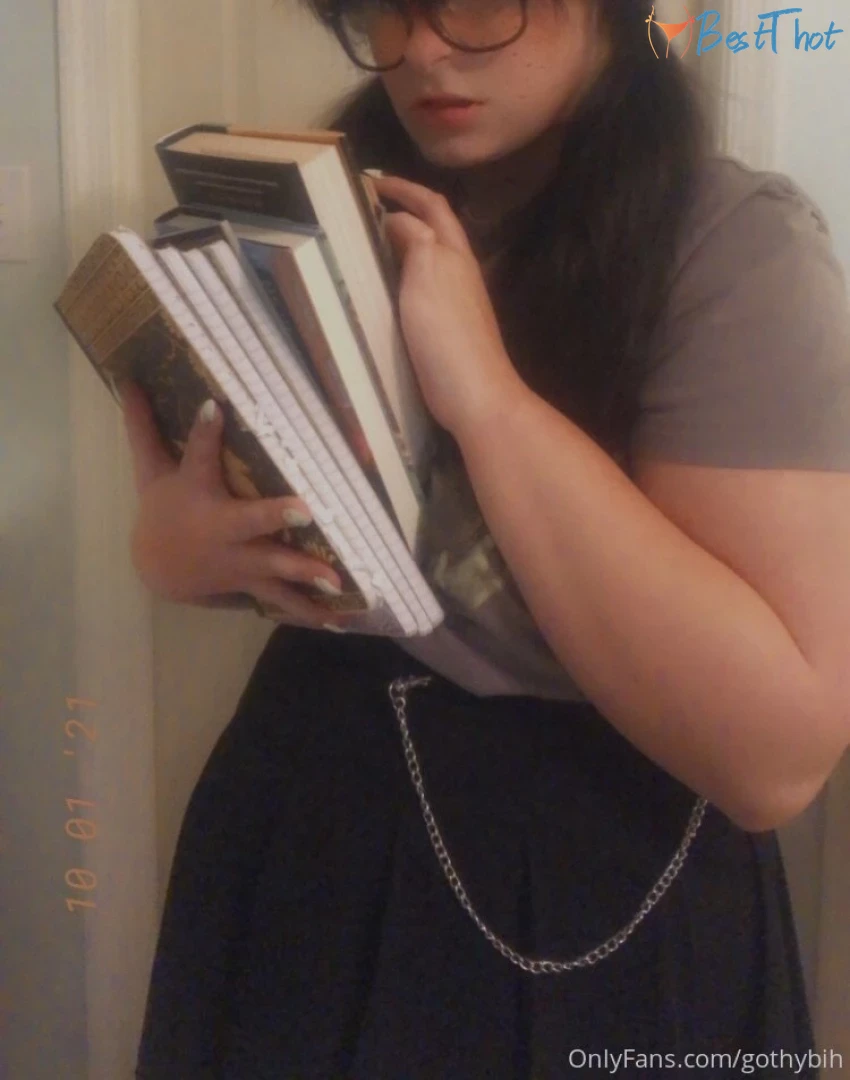 Photo by gothybih published on January 28,2025 07:03:11 - BestThots