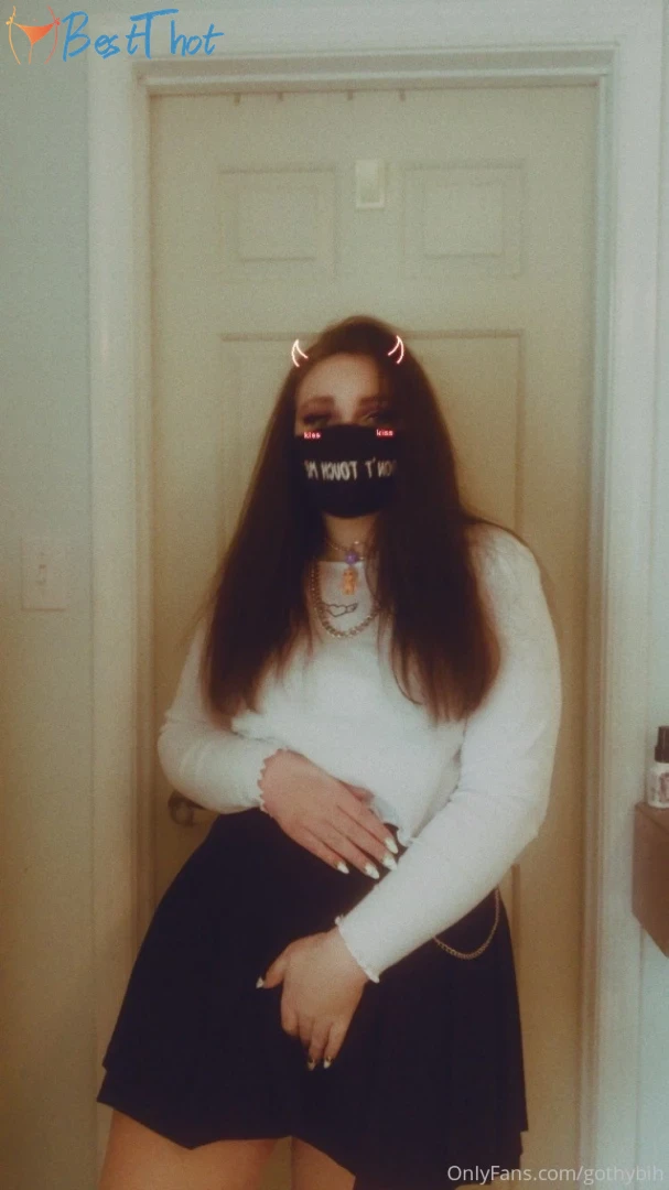 Photo by gothybih published on January 28,2025 08:00:16 - BestThots