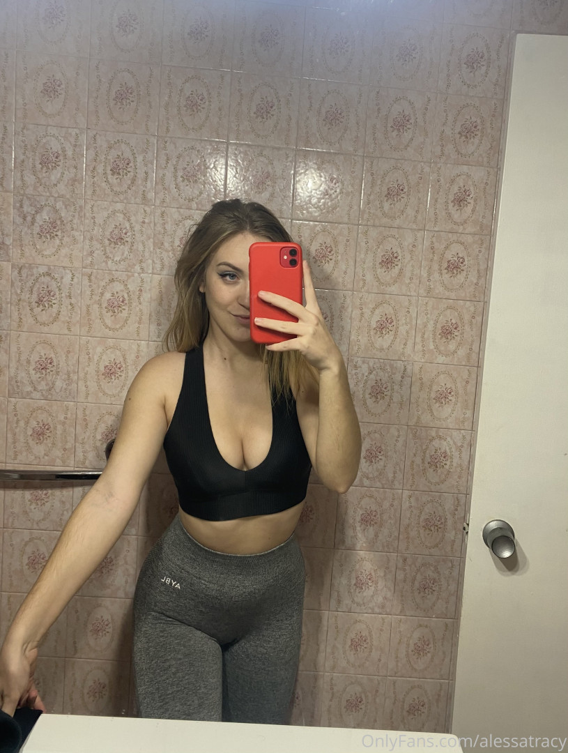 Photo by alessatracy published on July 22,2023 19:00:16 - BestThots
