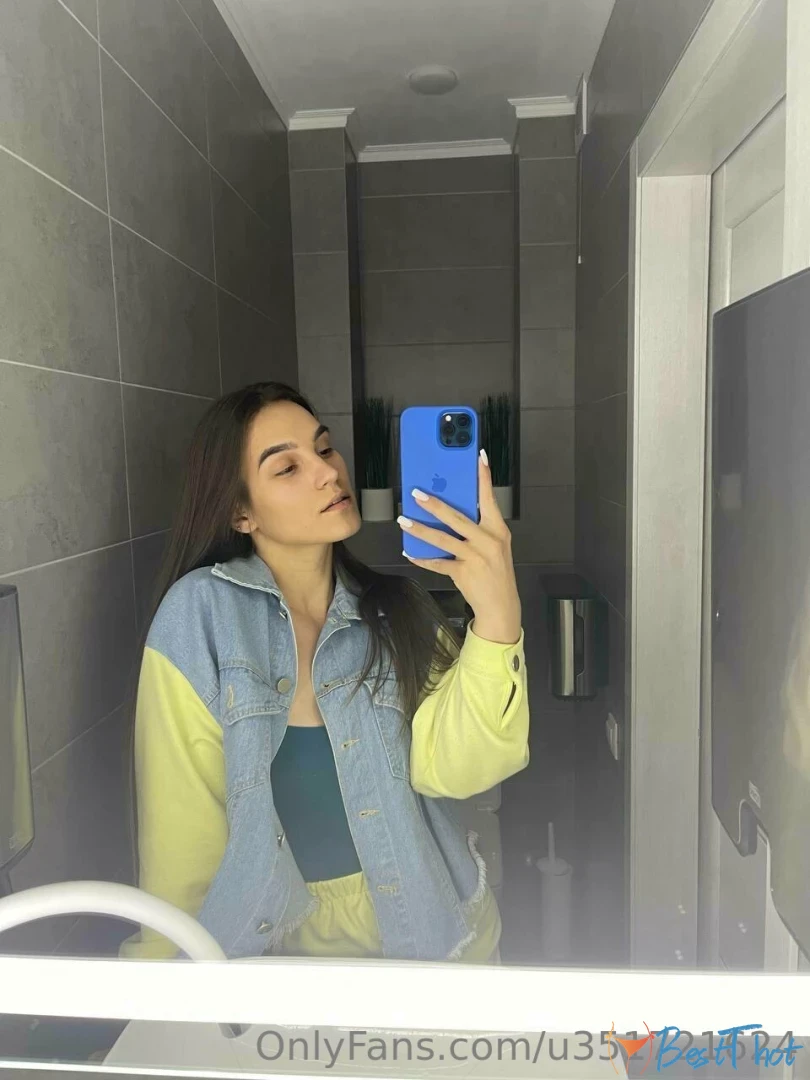 Photo by valeriashy published on January 27,2025 16:00:56 - BestThots