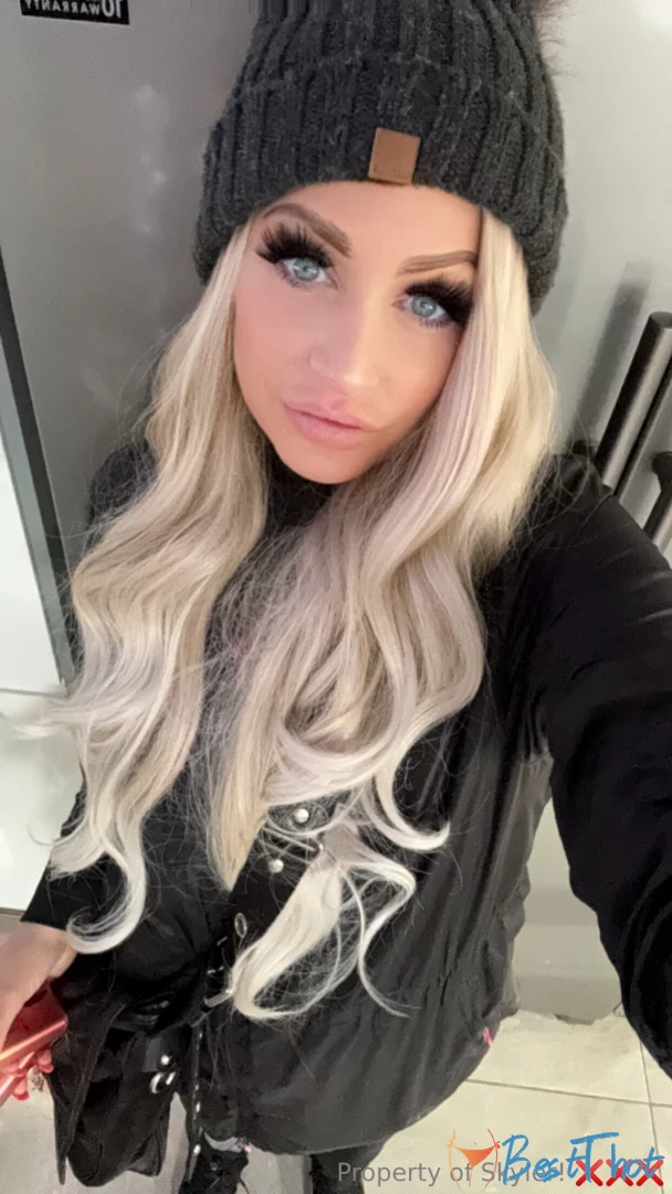 hot-mum-skyler #9797145