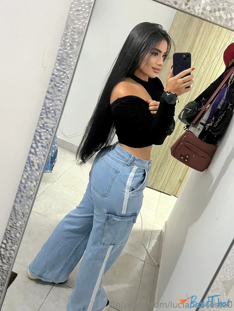 Photo by lucianaacosta0 published on January 27,2025 17:02:29 - BestThots