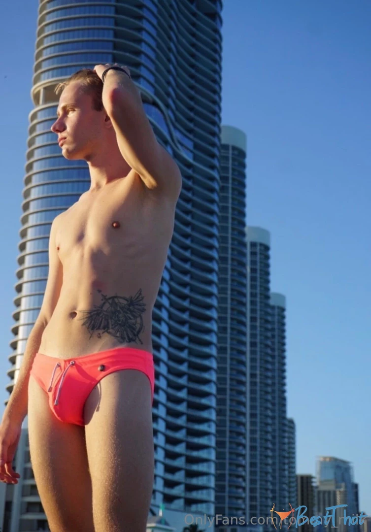 Photo by tommy-milk published on January 27,2025 21:00:28 - BestThots