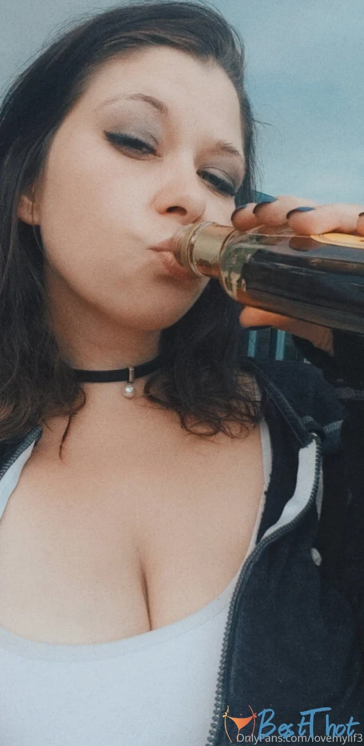 Photo by lovemylif3 published on January 27,2025 18:02:06 - BestThots