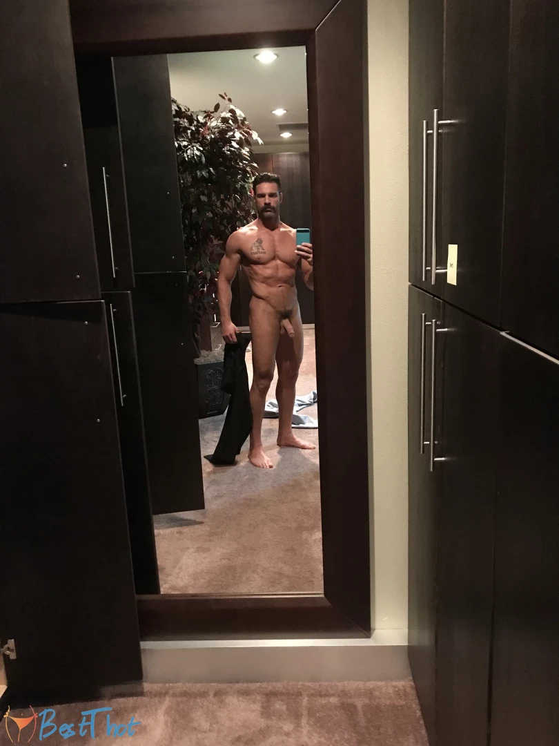 Photo by charlesdera published on January 27,2025 18:03:26 - BestThots