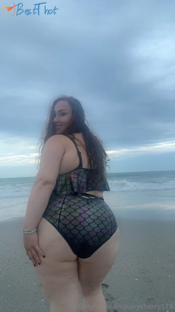 Photo by juicycherry178 published on January 27,2025 20:01:40 - BestThots