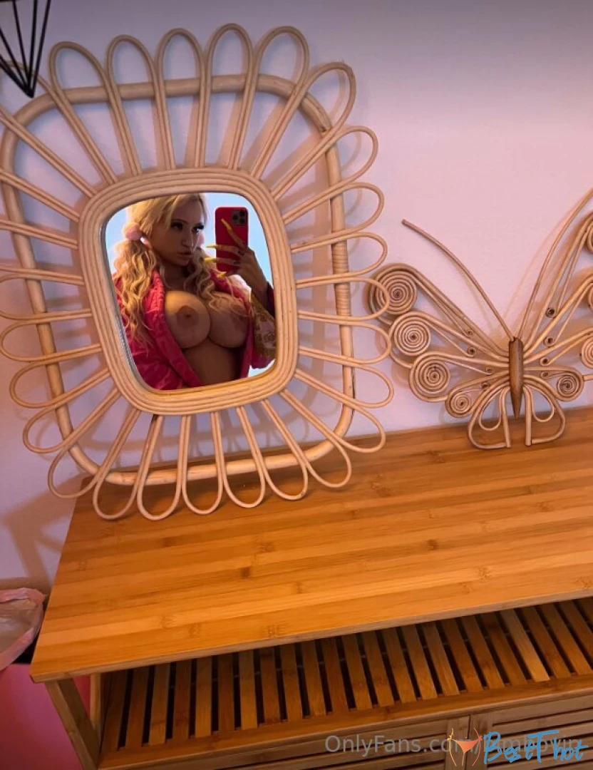 Photo by bimbovip published on January 28,2025 04:03:12 - BestThots