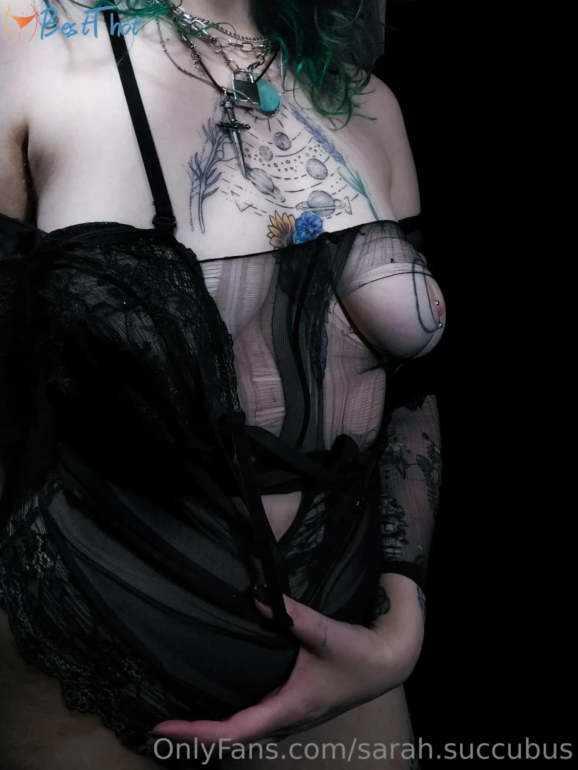 Photo by sarah-succubus published on January 27,2025 23:01:41 - BestThots