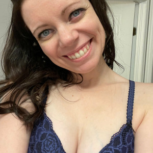 bedroom_eyes_free #8803458