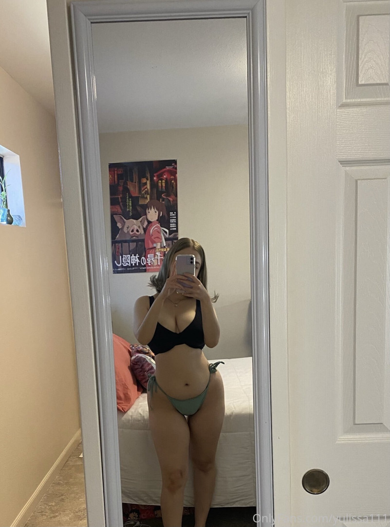 Photo by vixen177 published on October 11,2023 22:04:01 - BestThots