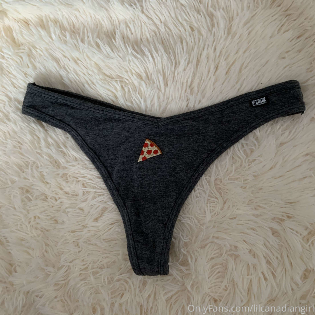 Photo by lilcanadiangirl published on October 16,2023 10:44:33 - BestThots