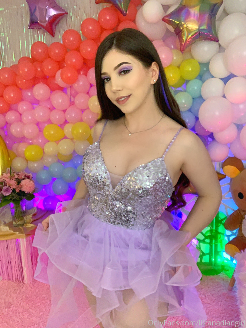 Photo by lilcanadiangirl published on October 16,2023 10:45:09 - BestThots