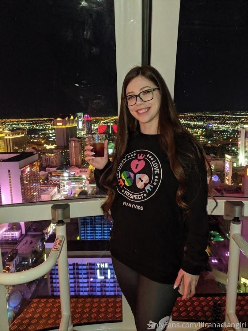 Photo by lilcanadiangirl published on October 16,2023 10:50:29 - BestThots