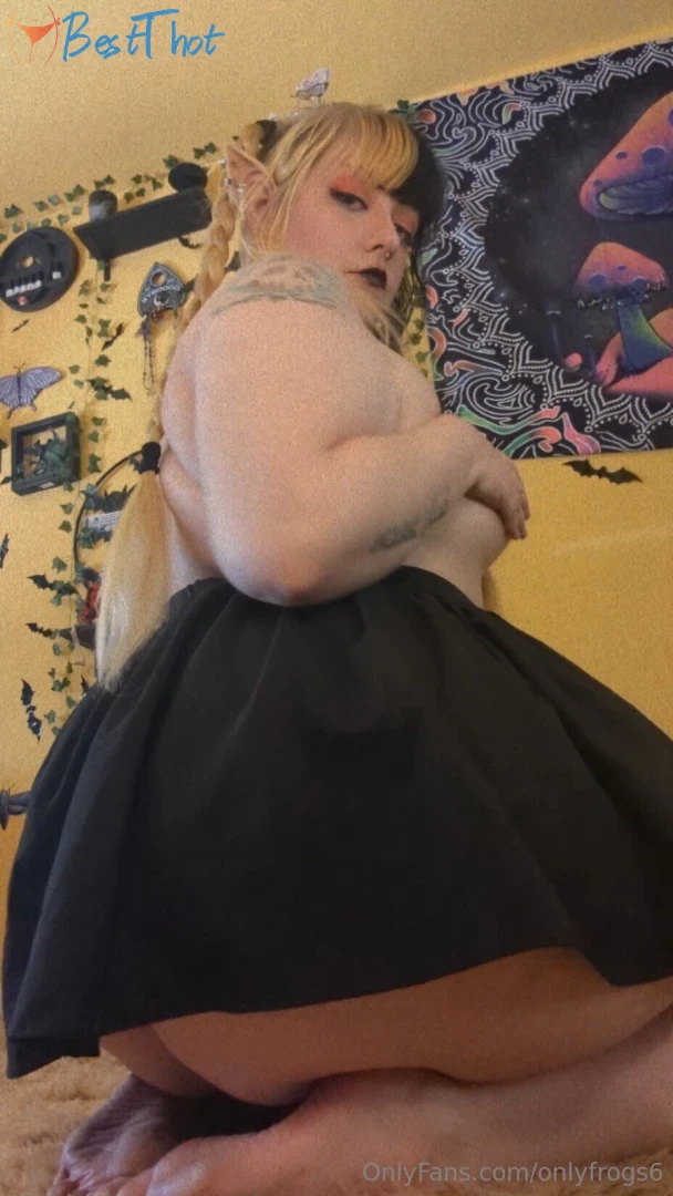 Photo by onlyfrogs6 published on January 28,2025 11:01:15 - BestThots