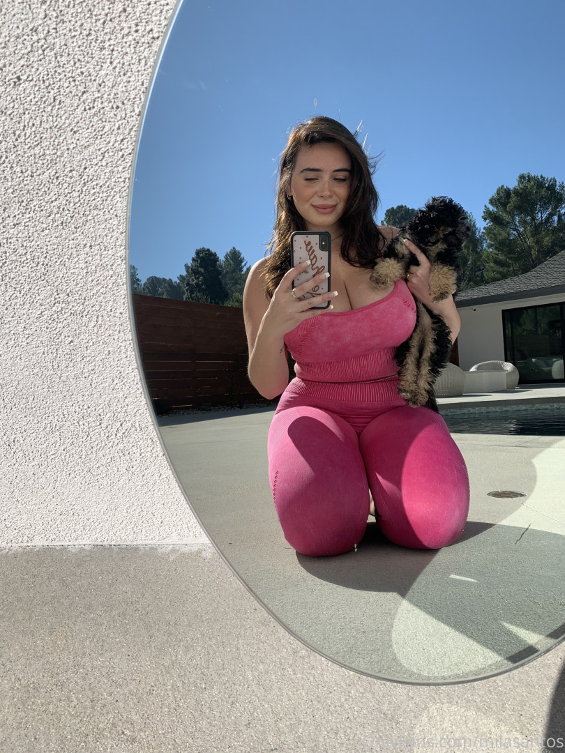 Photo by milababy69 published on August 22,2023 02:41:59 - BestThots