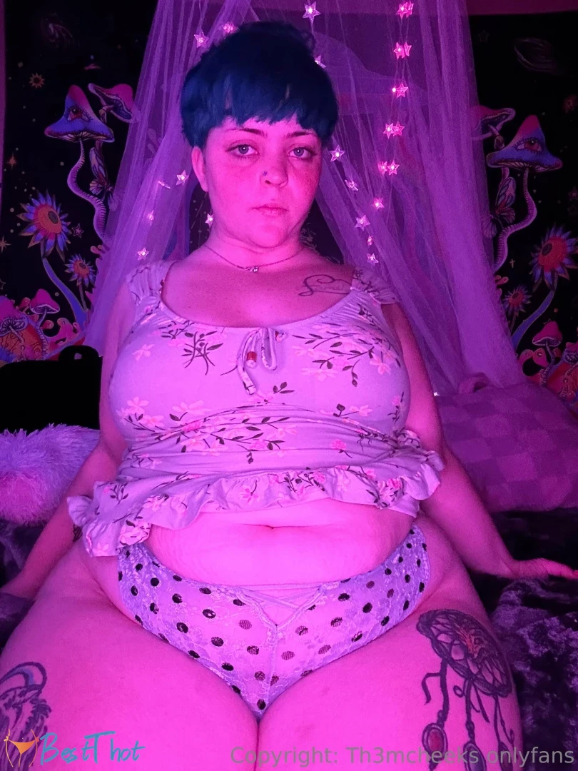 Photo by th3mcheeks published on January 28,2025 19:01:58 - BestThots