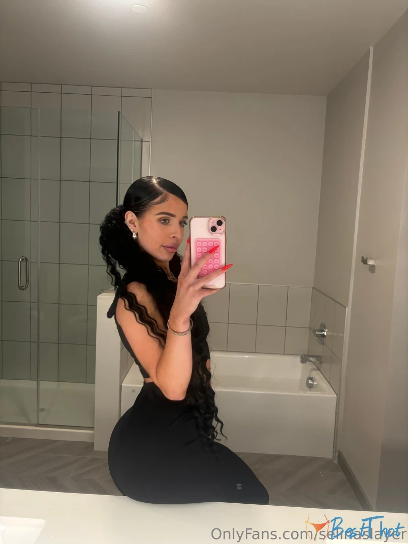 selinaslayer #9806180