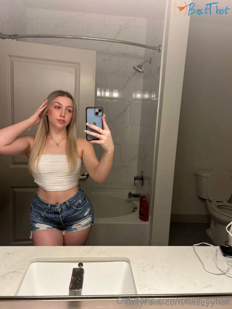 molly-cutee #9806603