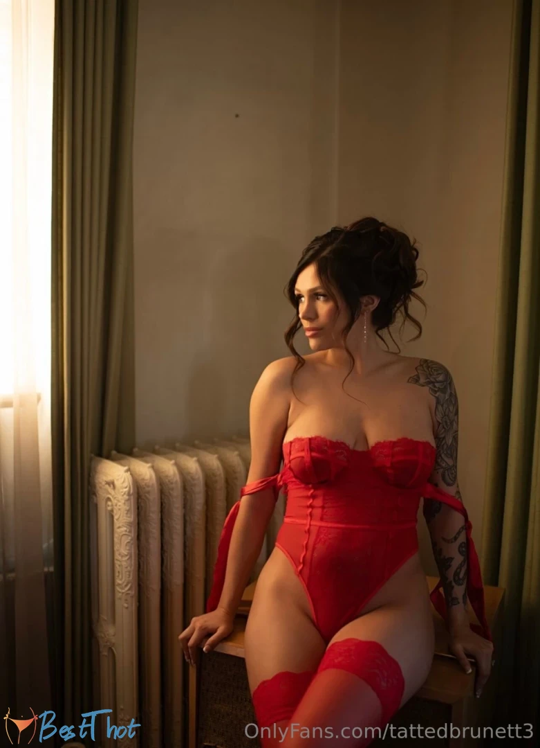 tattedbrunett3 #9807040