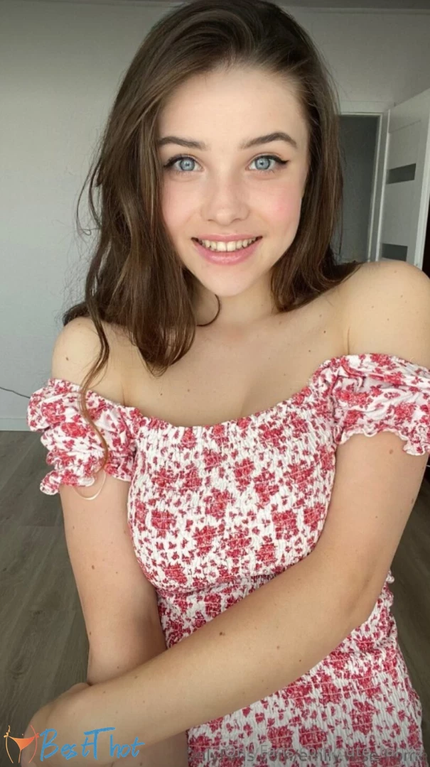 Photo by cute-tanya published on January 28,2025 23:02:17 - BestThots