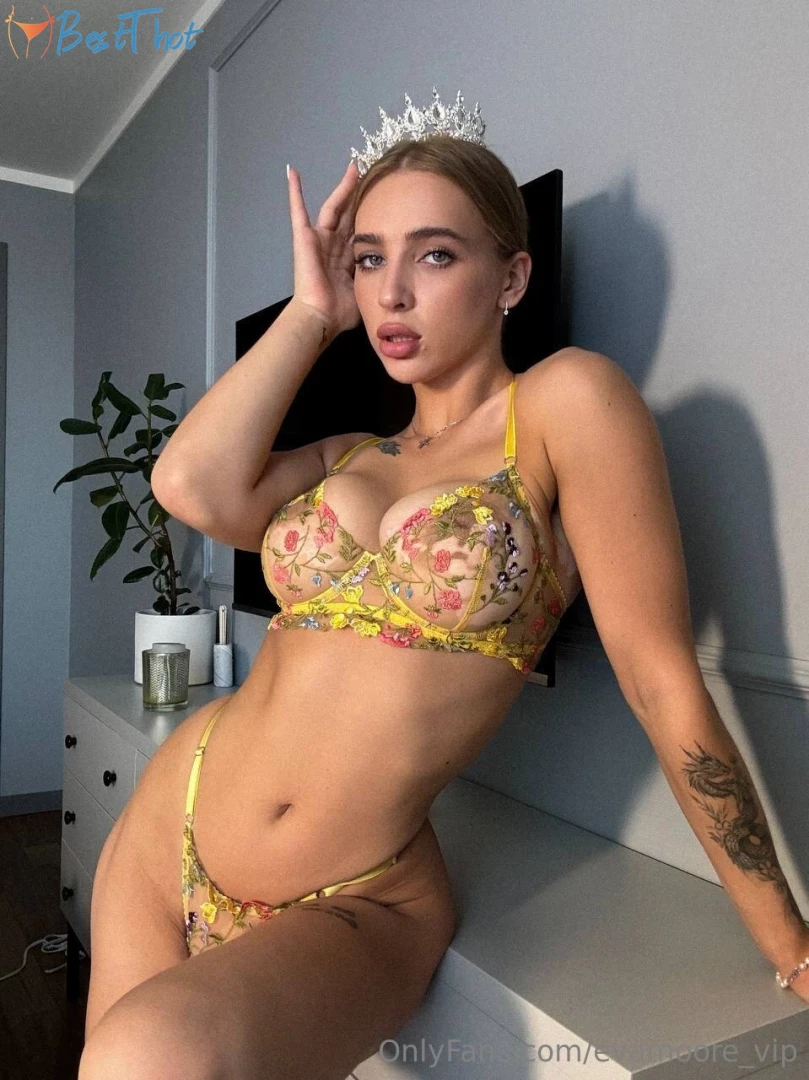 evamoore-vip #9819378