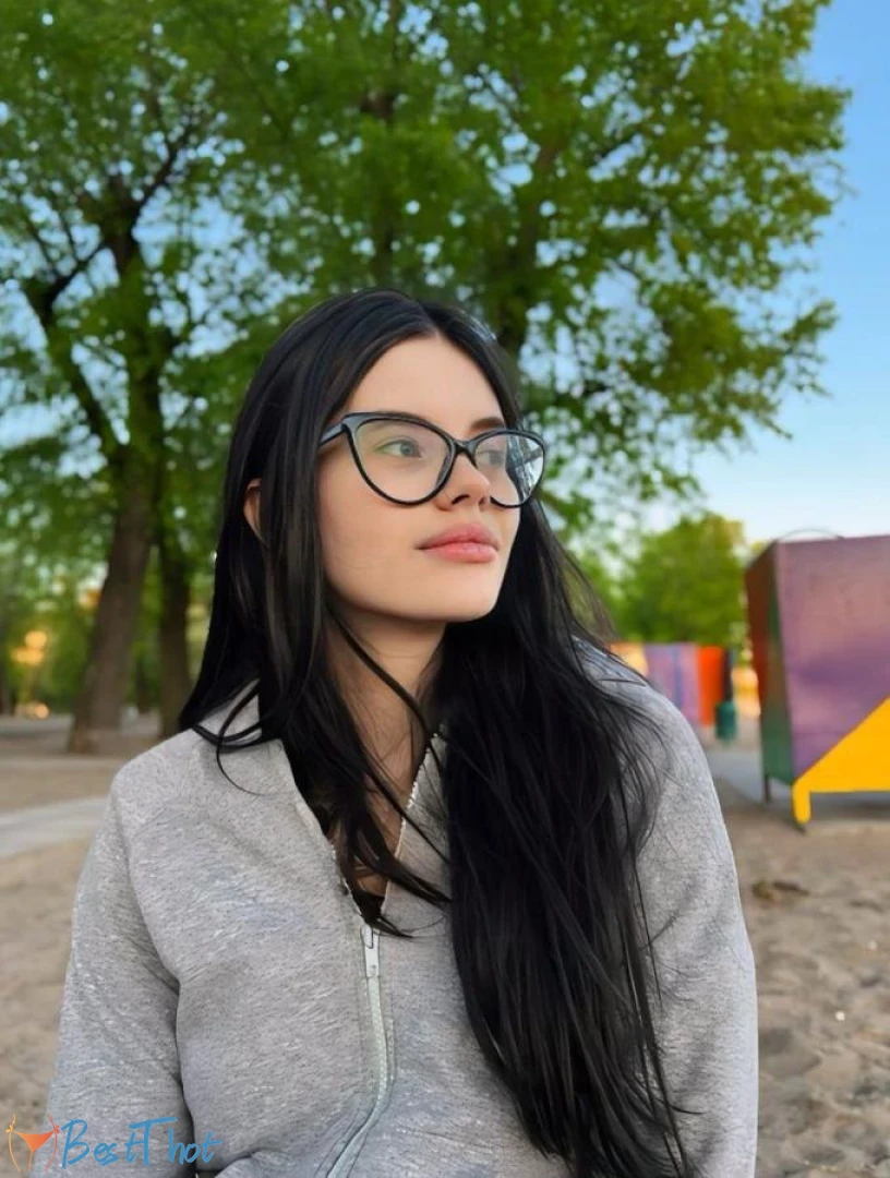 Photo by 2themoon published on January 29,2025 01:01:04 - BestThots