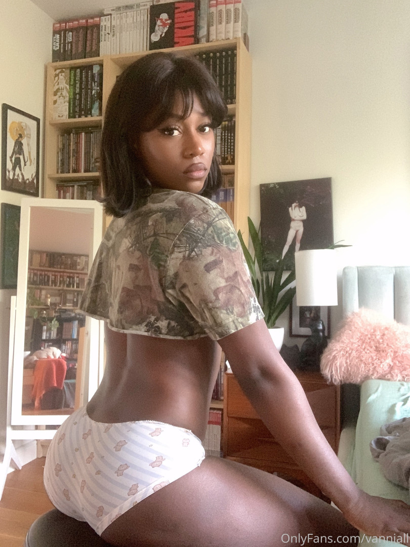 Photo by vanniall published on July 1,2023 11:10:59 - BestThots