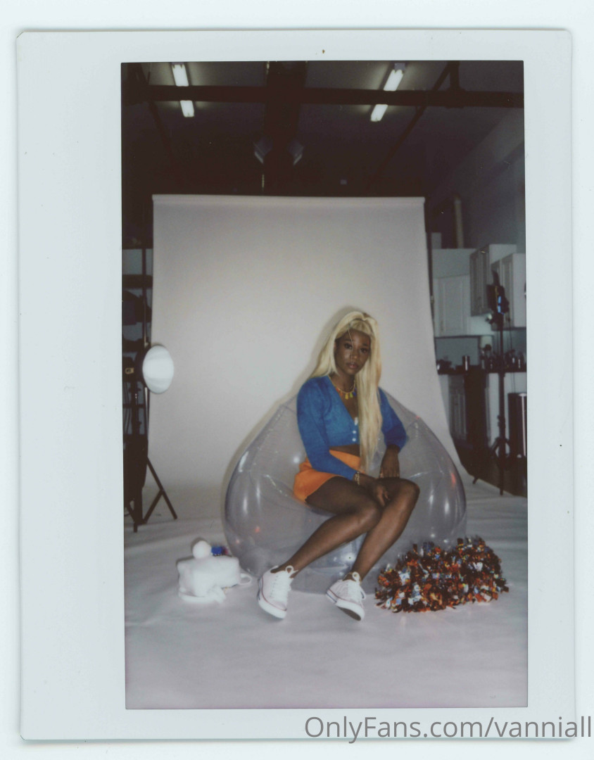 Photo by vanniall published on July 1,2023 11:27:00 - BestThots