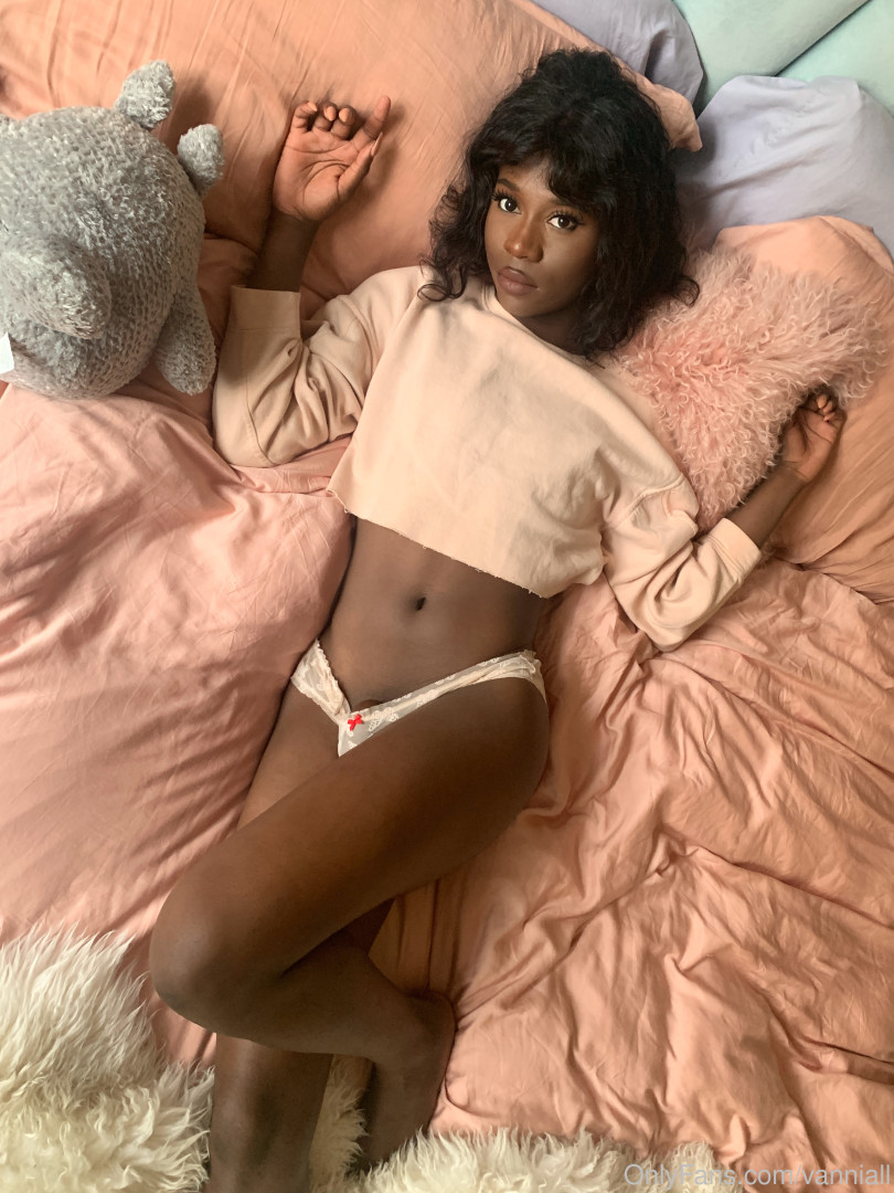 Photo by vanniall published on July 1,2023 11:57:56 - BestThots