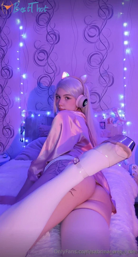 sabrina-wet-hole #9809205