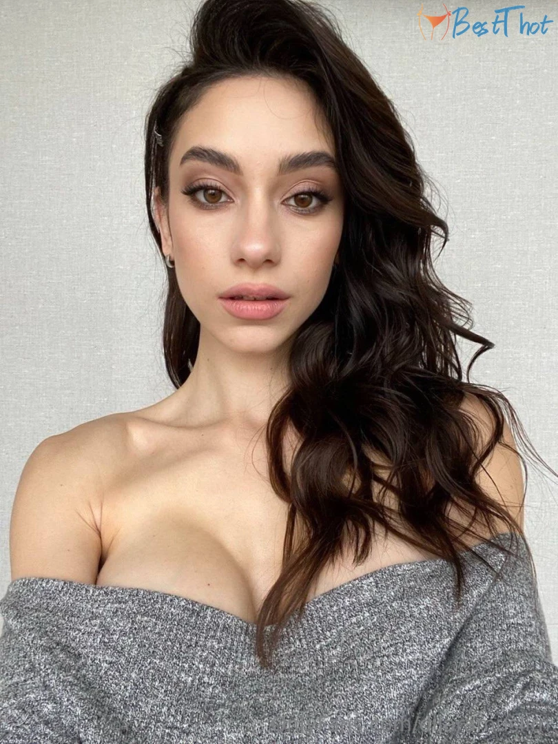 Photo by dilaramuslim published on January 29,2025 05:00:59 - BestThots