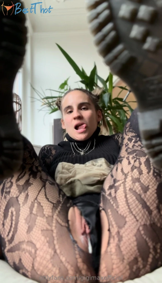 Photo by gigimaxofficial published on January 29,2025 06:02:09 - BestThots