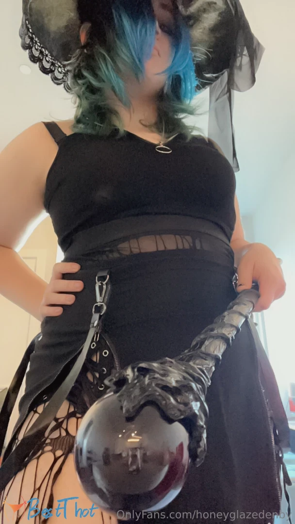 honeyglazedenby #9810231