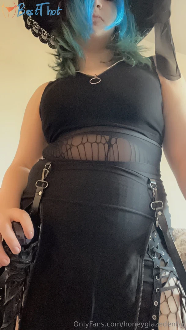 honeyglazedenby #9810235