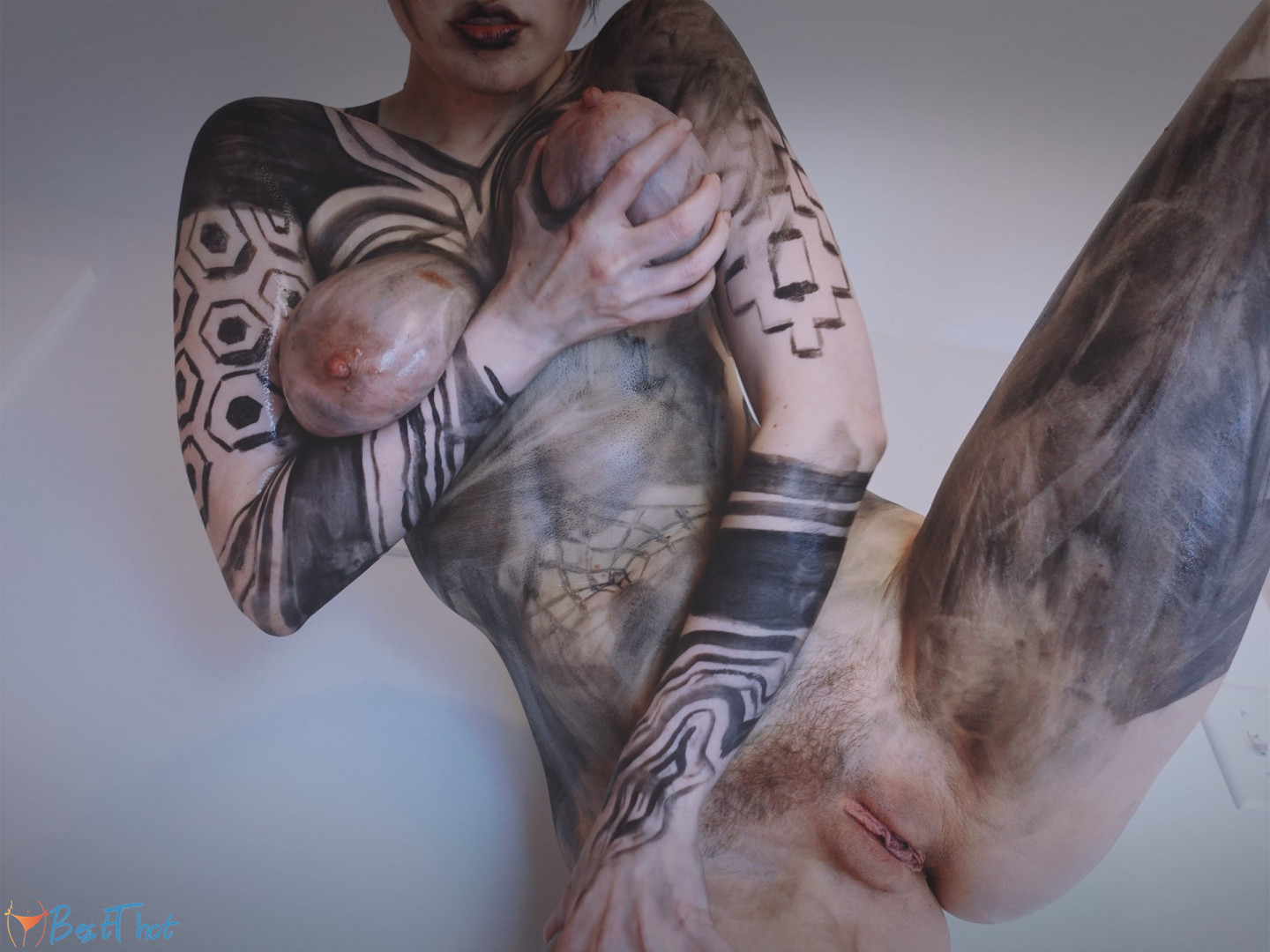 Photo by nataliagrey published on December 16,2024 23:05:07 - BestThots