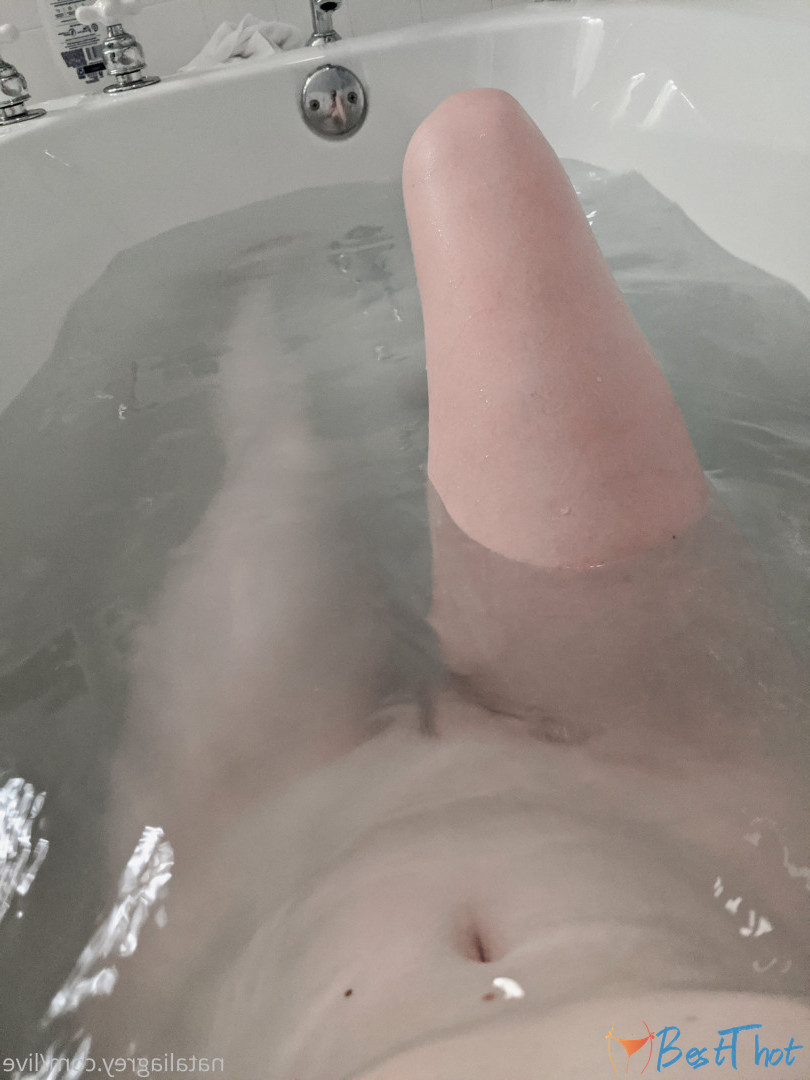 Photo by nataliagrey published on December 16,2024 23:05:46 - BestThots