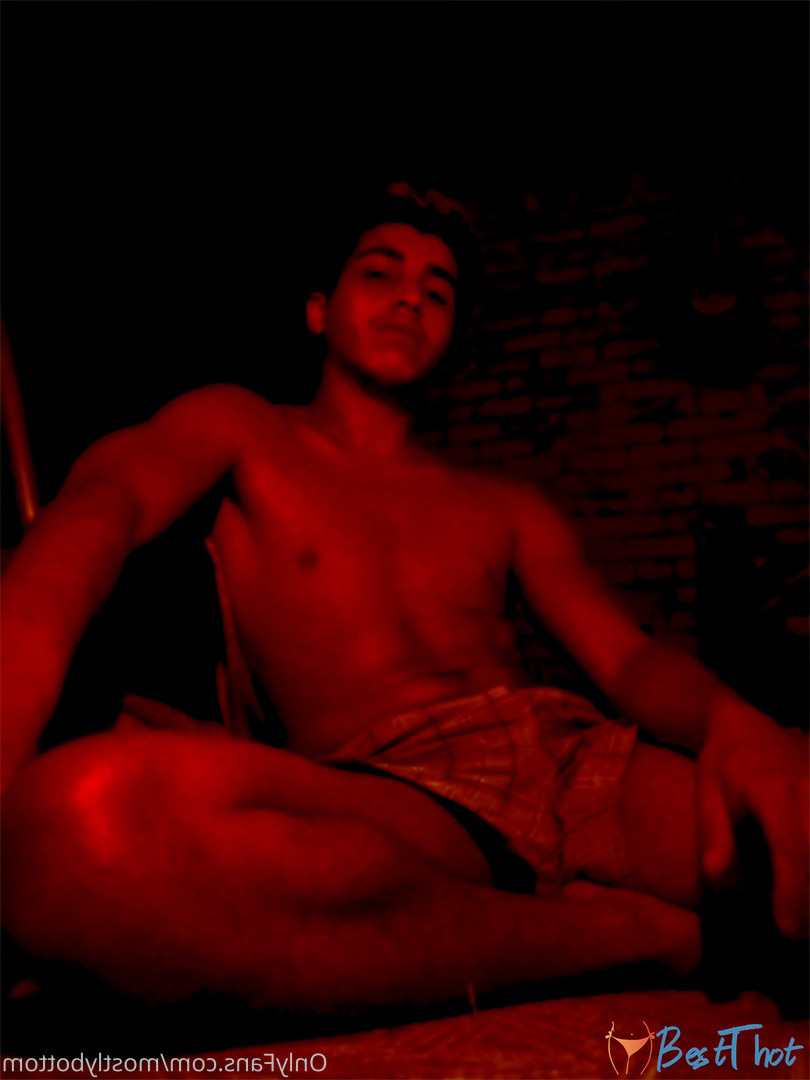 mostlybottom #9499659