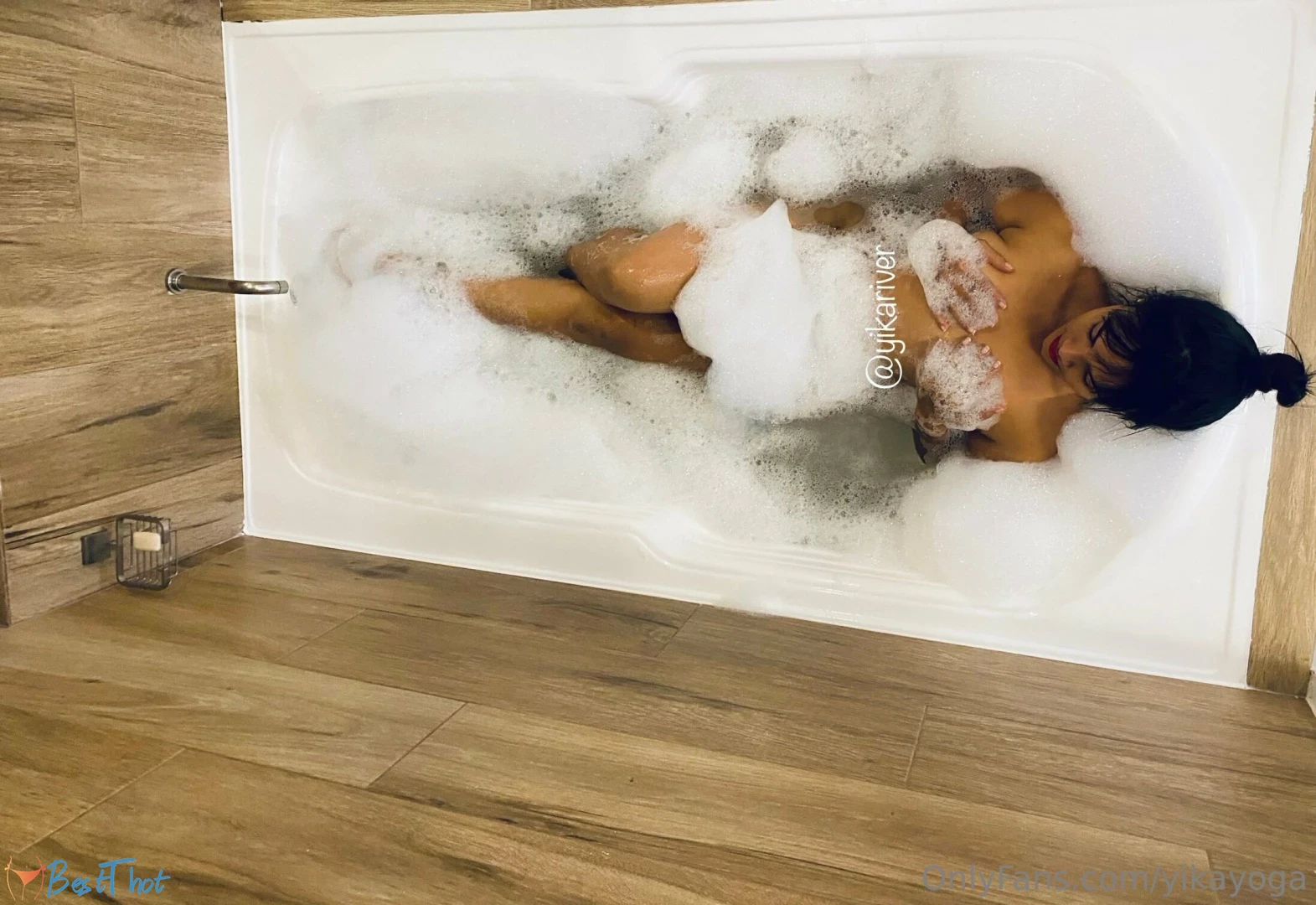 Photo by yikayoga published on January 29,2025 10:00:42 - BestThots