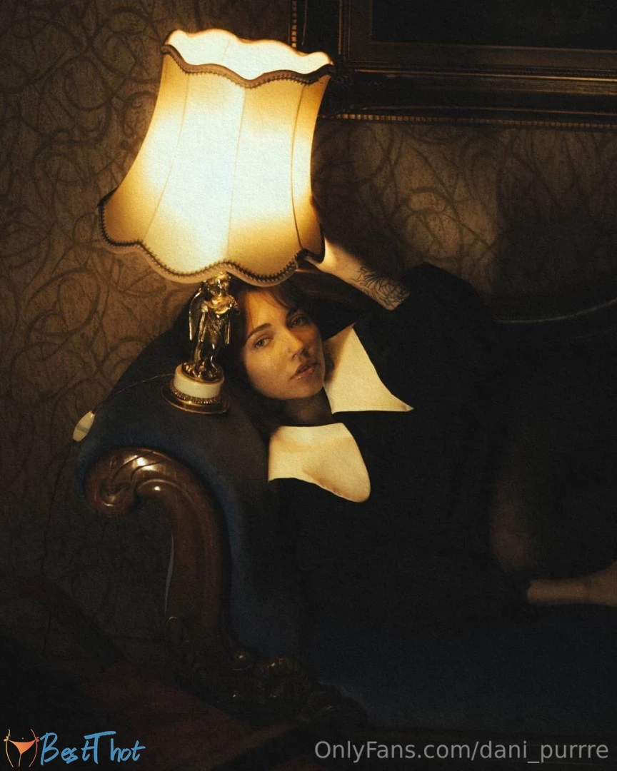 dani-purrre #9812798