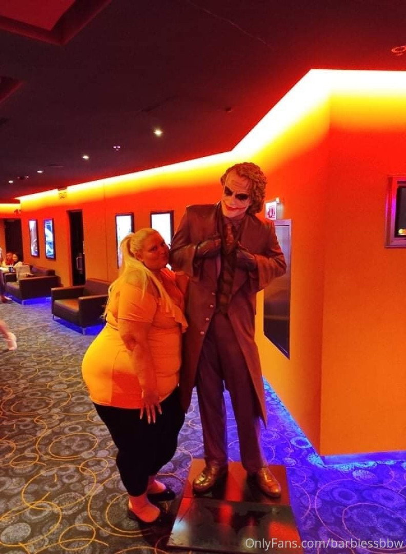 Photo by barbiessbbw published on December 9,2023 19:58:45 - BestThots