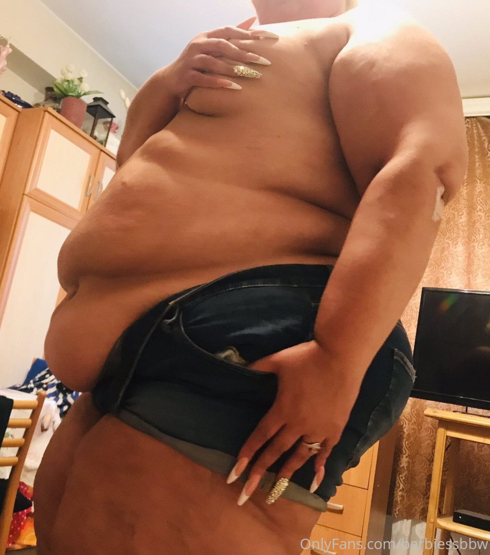 Photo by barbiessbbw published on December 9,2023 19:59:04 - BestThots