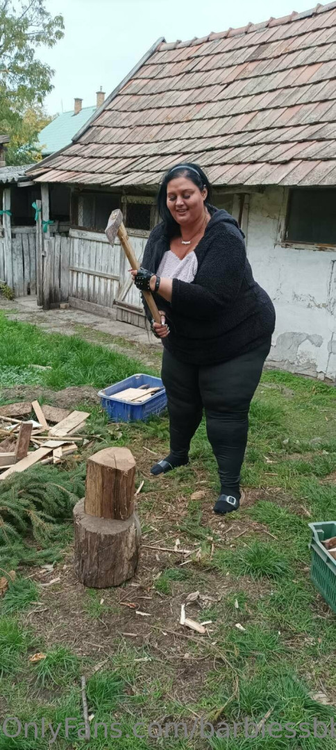 Photo by barbiessbbw published on December 9,2023 19:59:35 - BestThots
