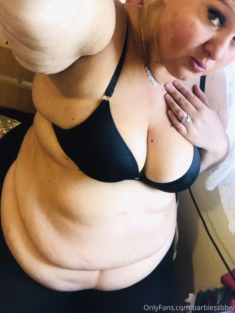 Photo by barbiessbbw published on December 9,2023 19:59:39 - BestThots