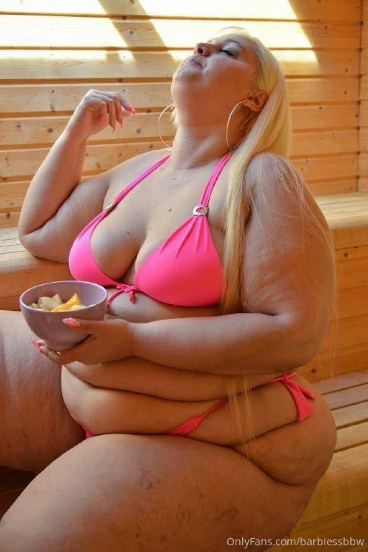Photo by barbiessbbw published on December 9,2023 19:59:46 - BestThots