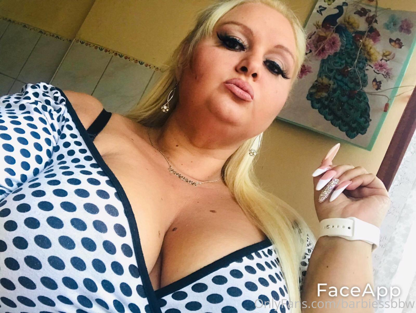 Photo by barbiessbbw published on December 9,2023 20:01:01 - BestThots