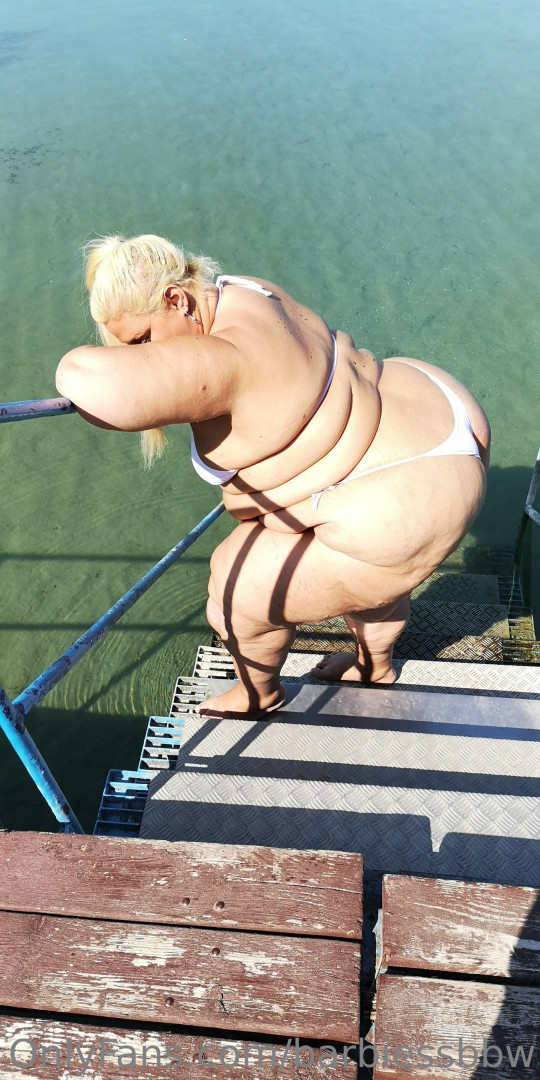 Photo by barbiessbbw published on December 9,2023 20:01:14 - BestThots