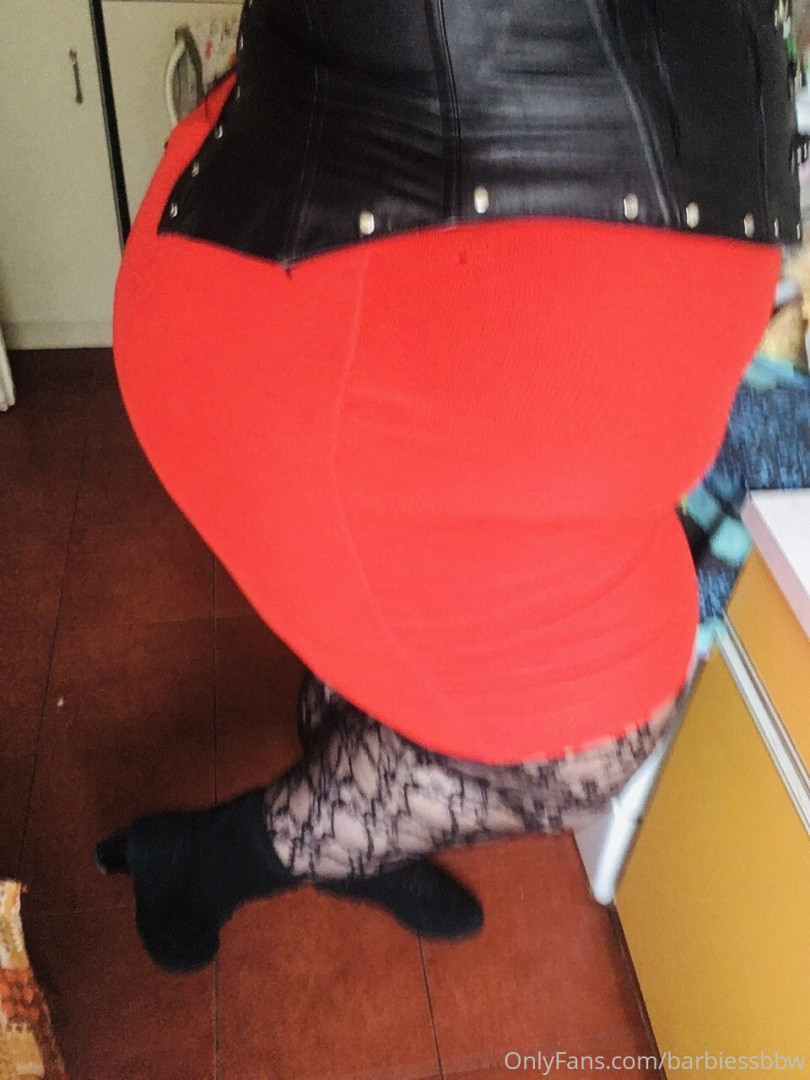 Photo by barbiessbbw published on December 9,2023 20:01:39 - BestThots